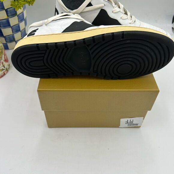 Men's Rhude logo lettering, low top leather sneakers size 9 - Picture 5 of 11